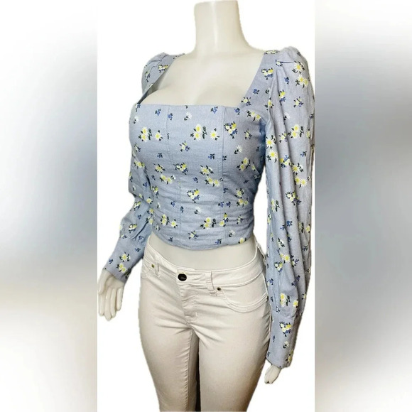 Rachel Zoe light blue floral cropped blouse with smocked bodice Size Small NEW - Picture 7 of 7